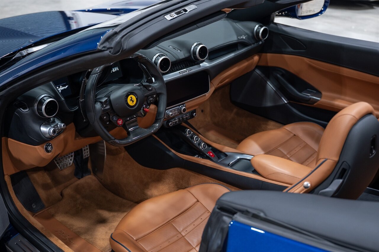 Used 2020 Ferrari Portofino RWD image 48