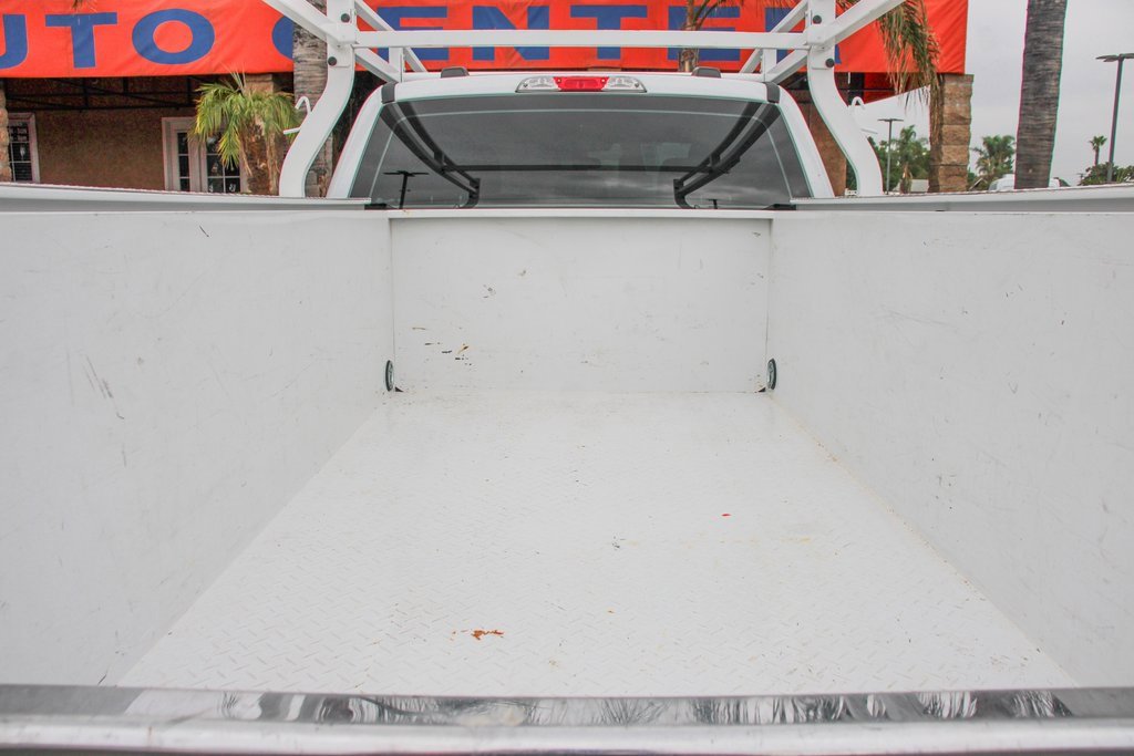 Used 2024 Ford F250 XL w/ XL Chrome Package image 9