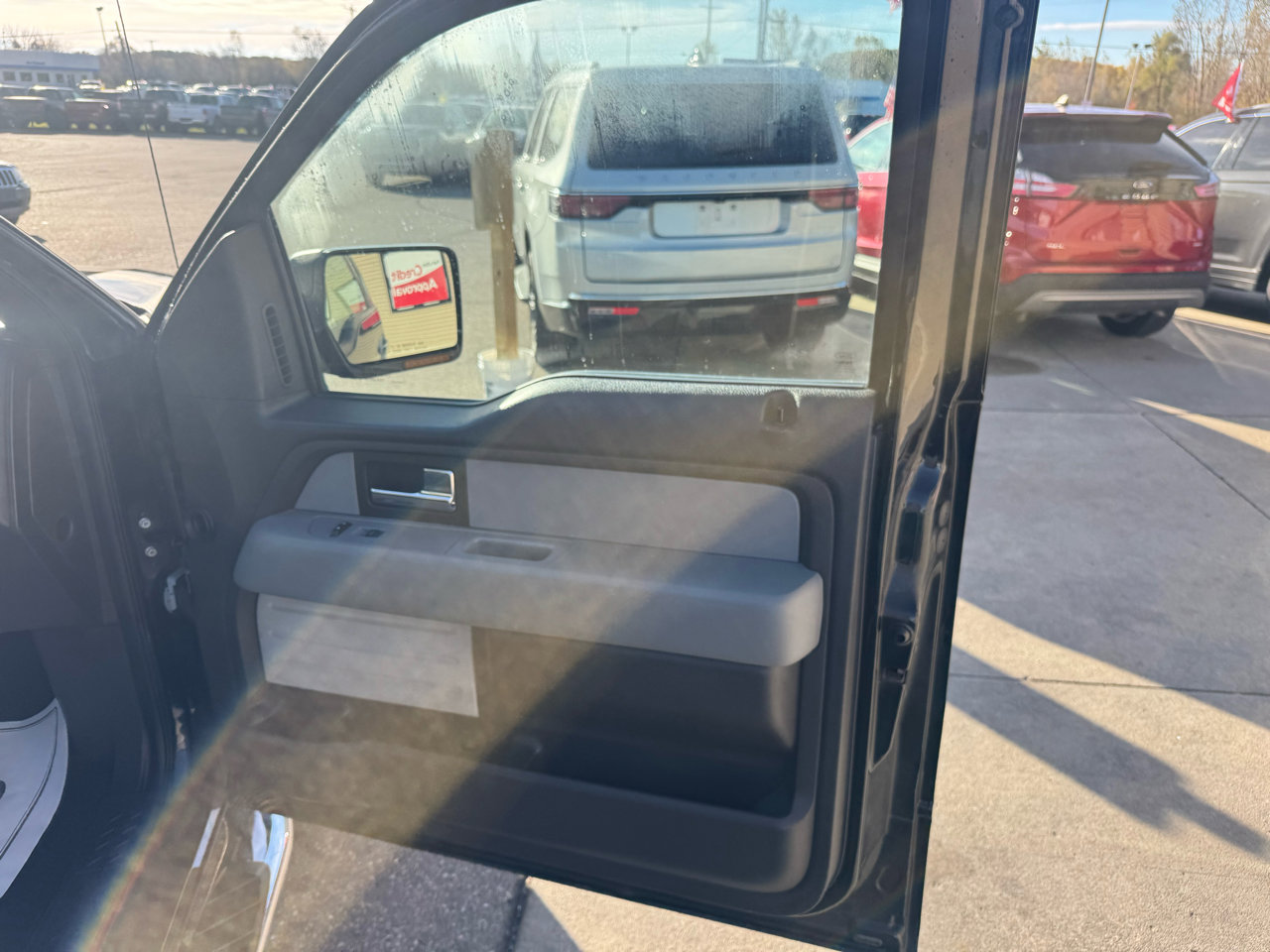 Used 2014 Ford F150 XLT w/ Equipment Group 302A Luxury image 15