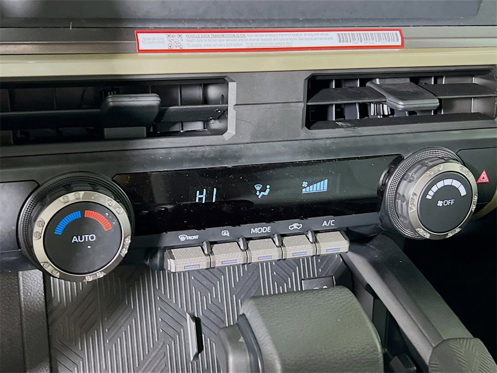 Certified 2025 Toyota Tacoma TRD Off-Road image 15