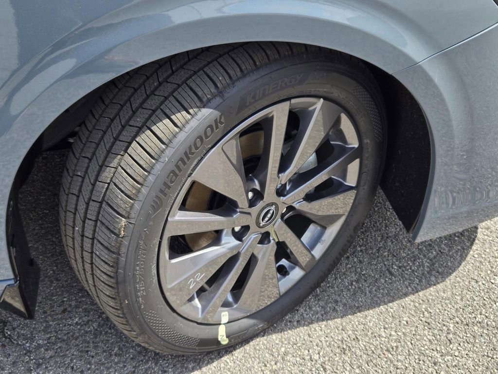 New 2026 Nissan Sentra SL w/ Floor Mat Package FWD image 6
