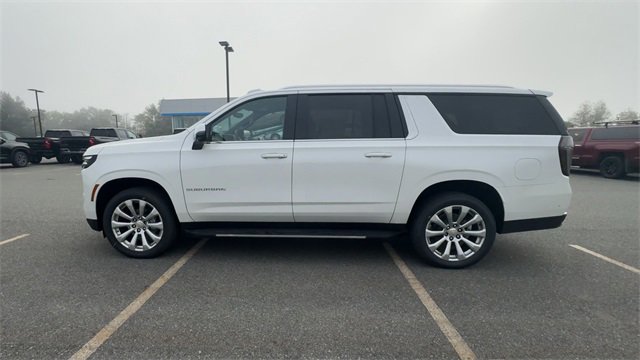 New 2025 Chevrolet Suburban Premier image 5