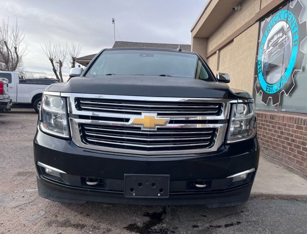 Used 2015 Chevrolet Suburban LTZ image 4