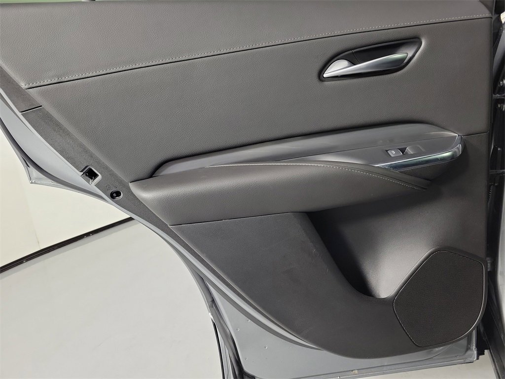Certified 2025 Cadillac XT4 Premium Luxury image 13