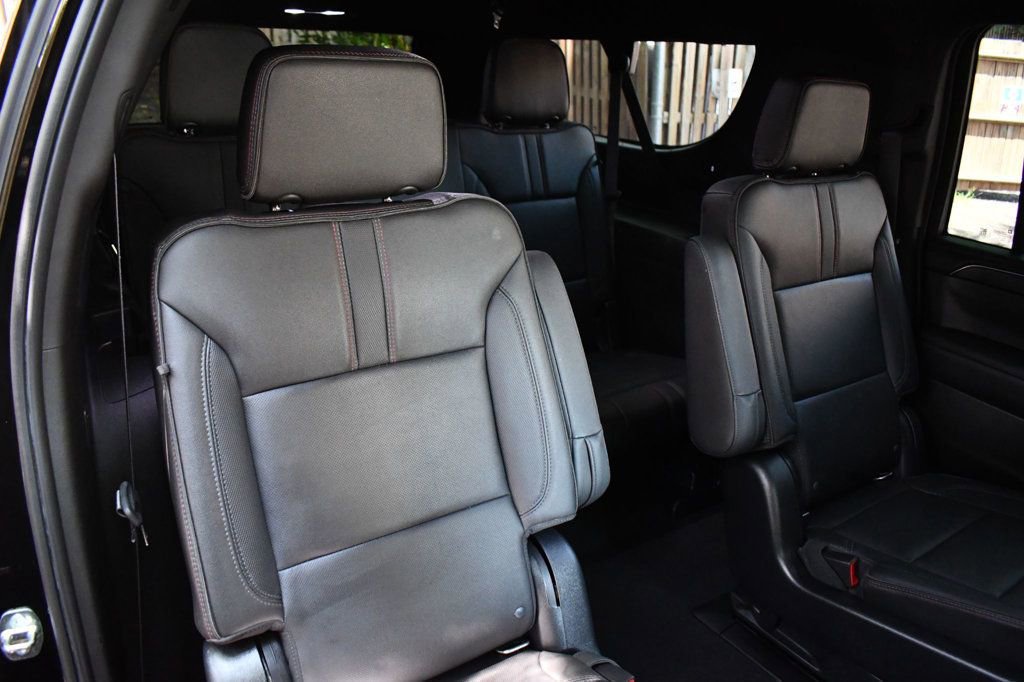 Used 2022 Chevrolet Suburban RST w/ Sport Performance Package image 42