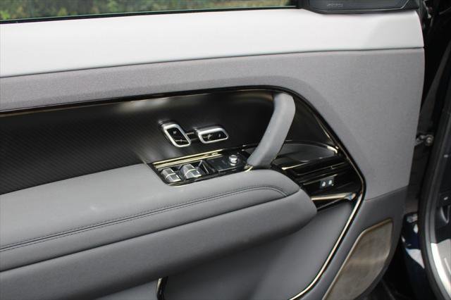 New 2025 Land Rover Range Rover Sport SV Edition Two image 19