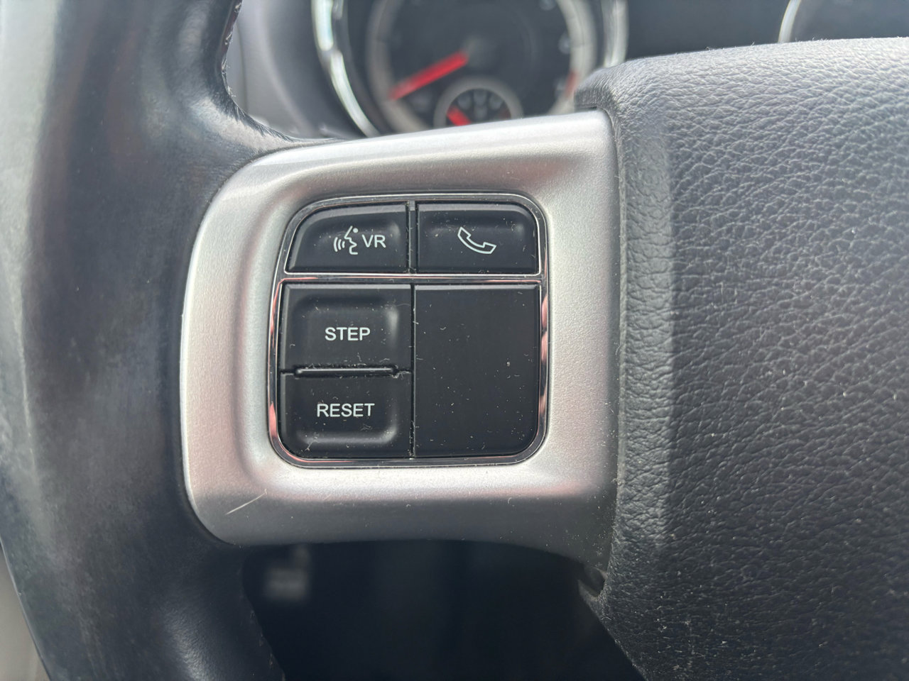 Used 2015 RAM C/V Tradesman w/ UConnect Hands-Free Group image 18