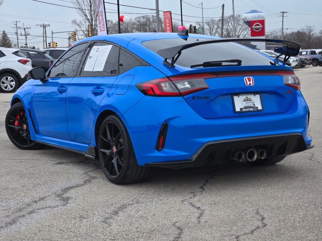 Used 2024 Honda Civic Type R image 11