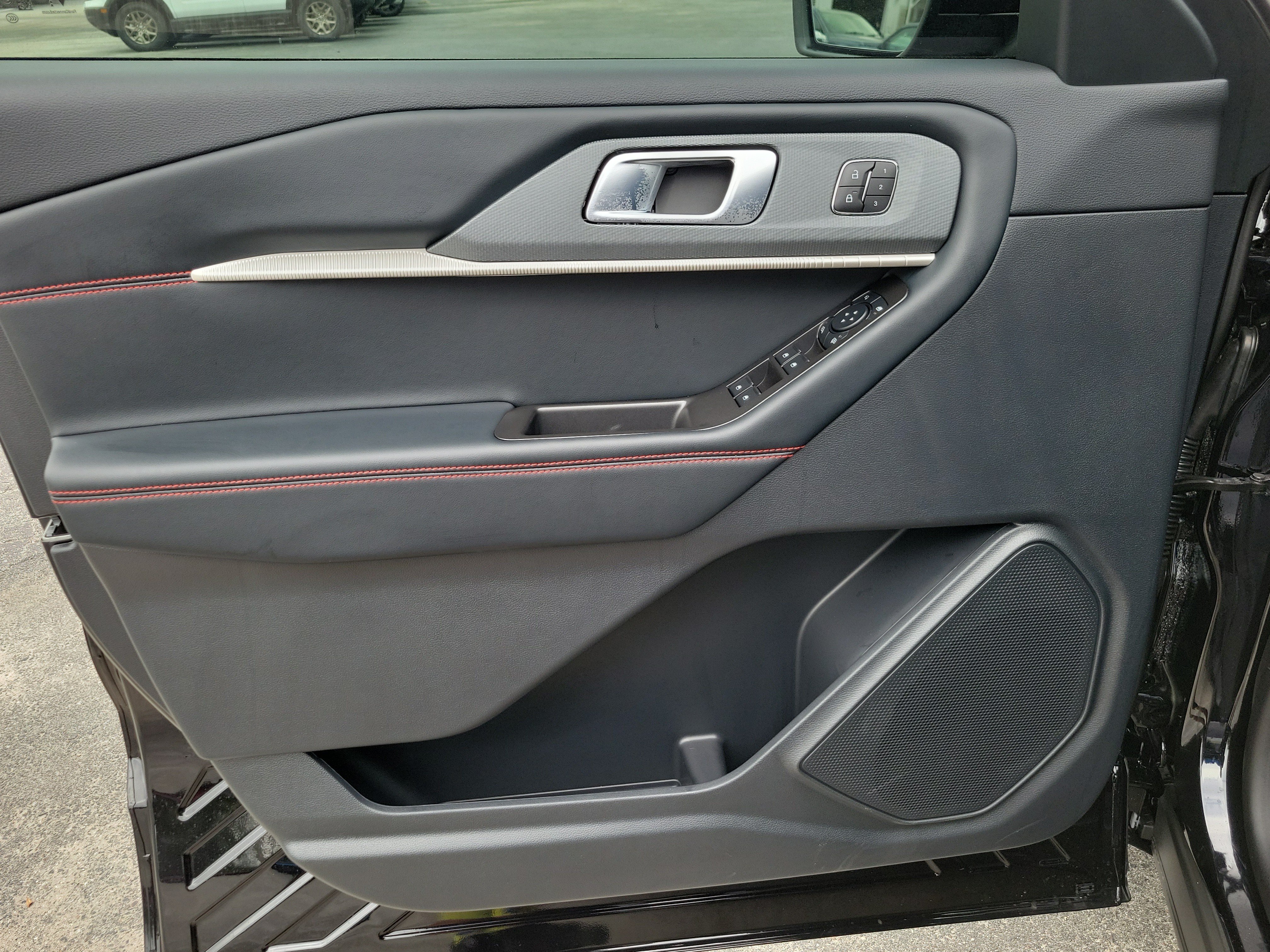 New 2027 Ford Explorer ST AWD/4WD image 25