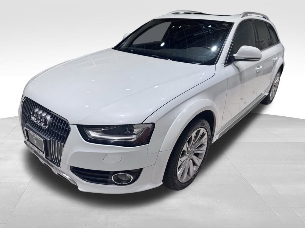 Used 2016 Audi A4 Premium Plus w/ Technology Package