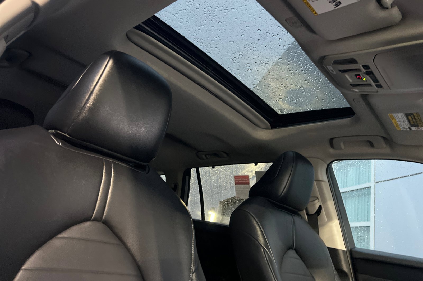 Used 2024 Toyota Highlander XLE image 15