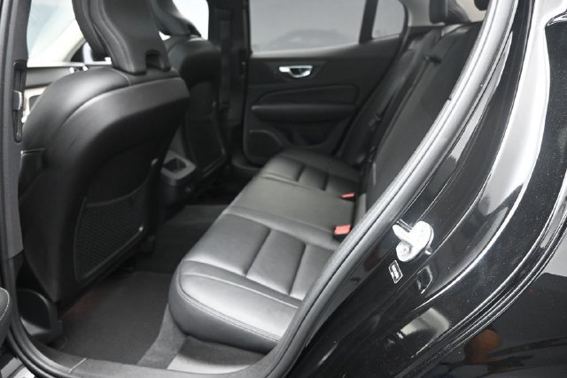 Used 2023 Volvo S60 B5 Plus FWD image 20