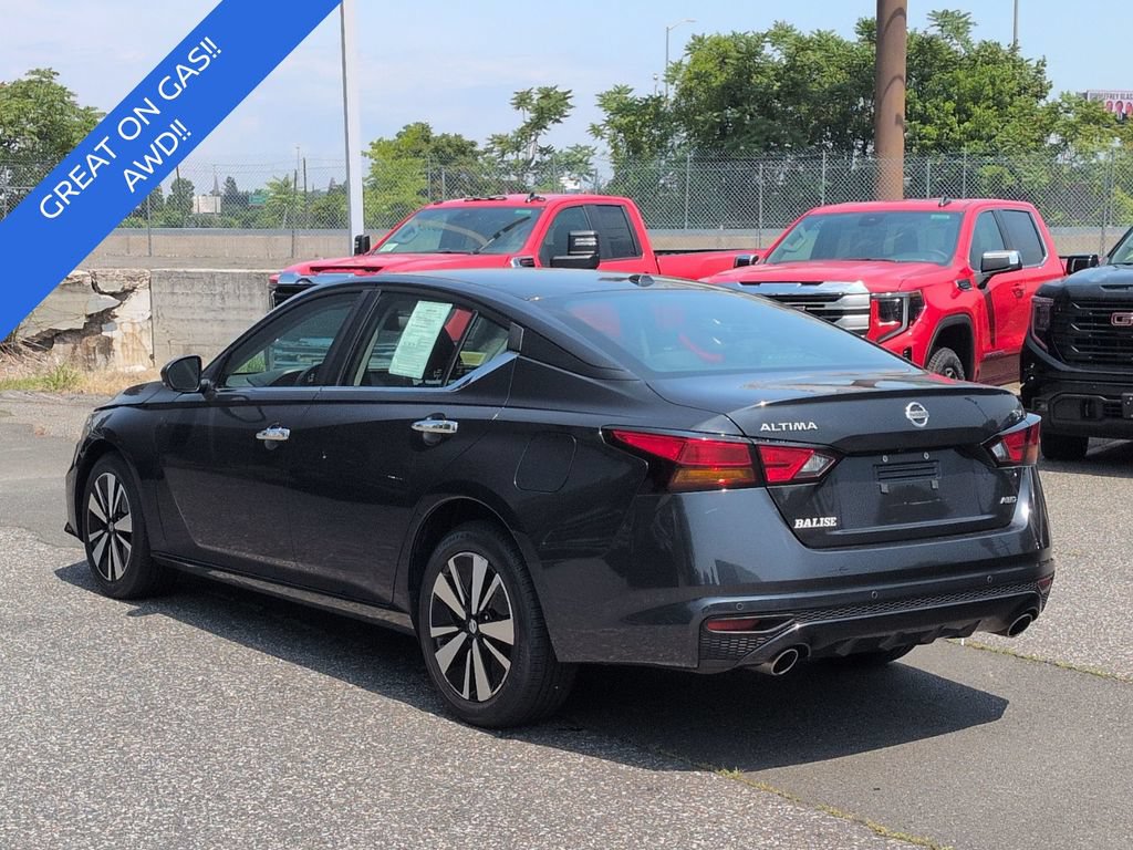 Used 2022 Nissan Altima 2.5 SV w/ SV Premium Package AWD/4WD image 5