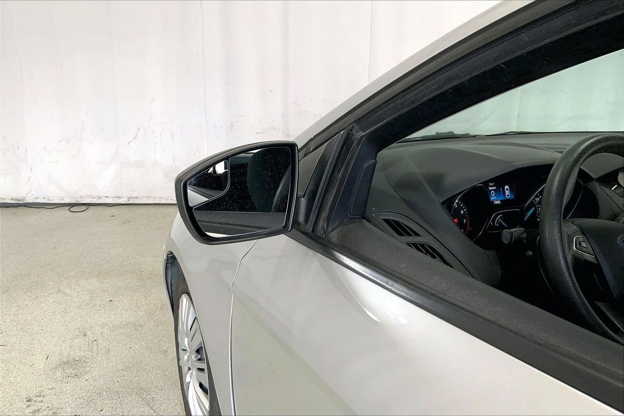 Used 2016 Ford Focus S FWD image 10