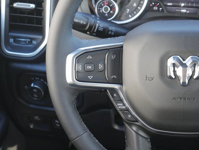 New 2026 RAM 1500 4x4 Crew Cab image 19