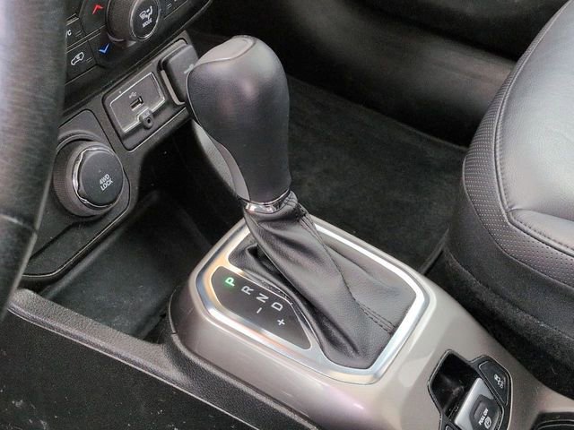 Used 2021 Jeep Renegade Limited w/ Sun & Sound Group AWD/4WD image 21