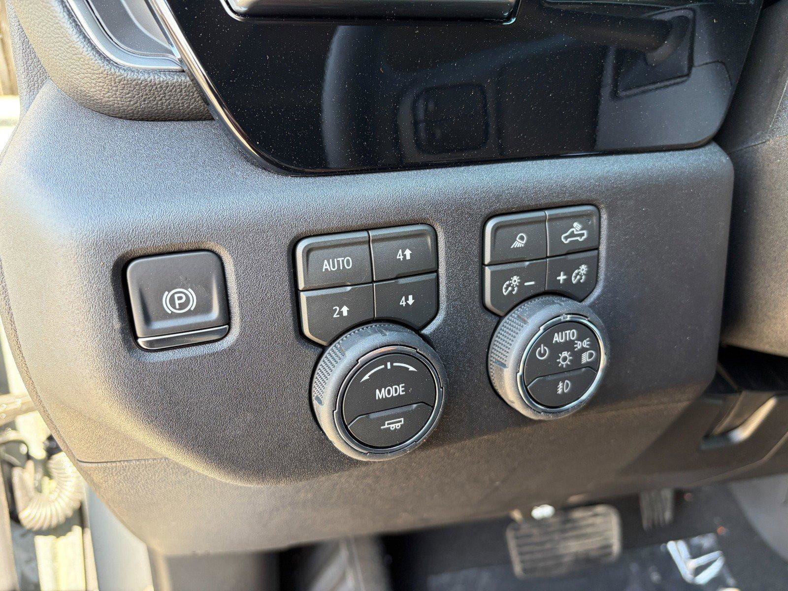 New 2026 Chevrolet Silverado 3500 LTZ image 9
