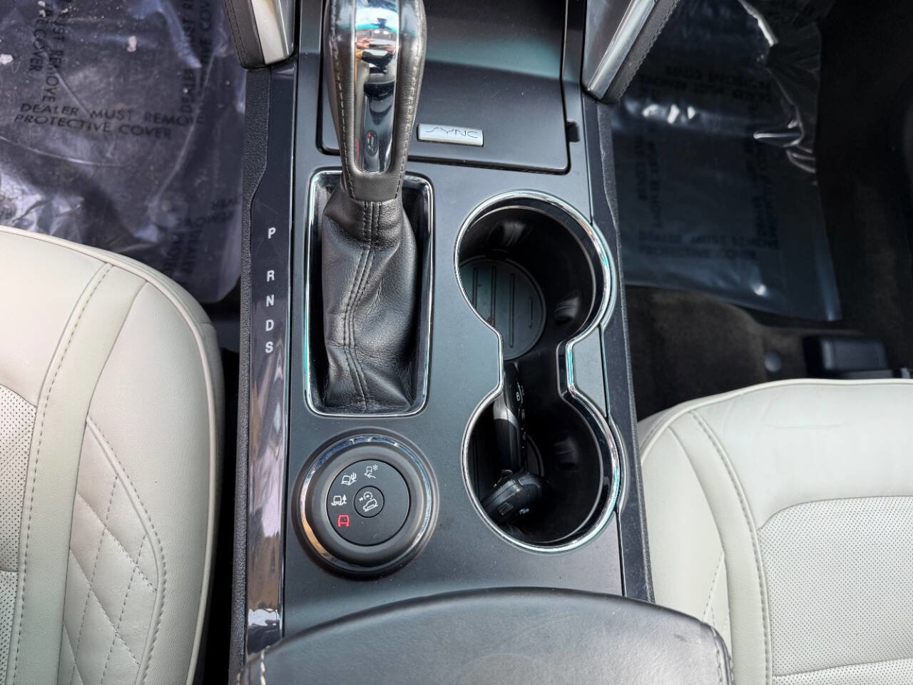 Used 2016 Ford Explorer Platinum image 18