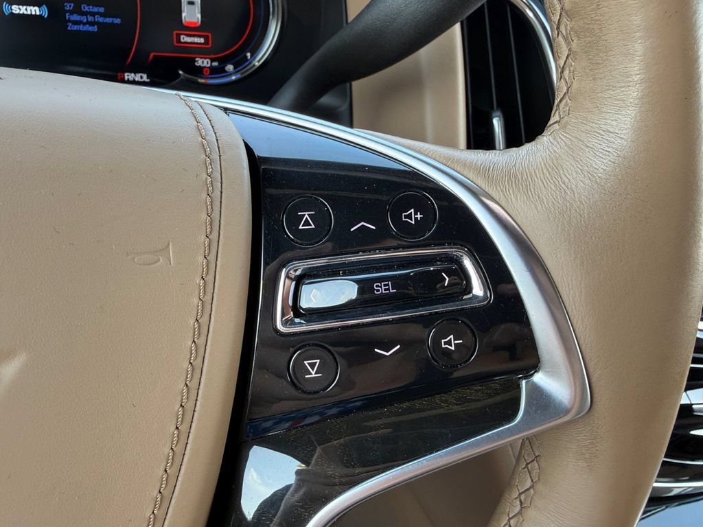 Used 2018 Cadillac Escalade ESV Platinum AWD/4WD image 17