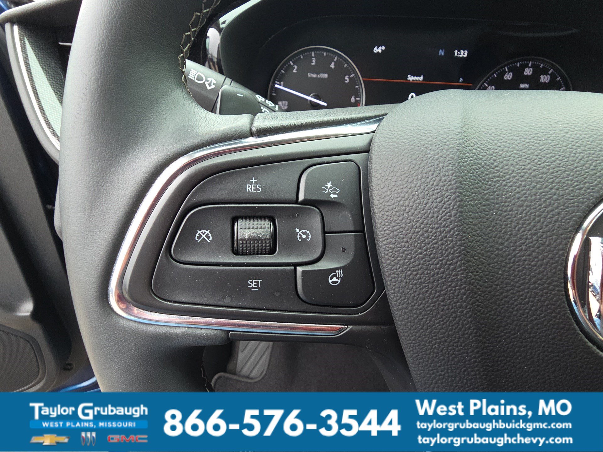 Used 2023 Buick Envision Essence FWD image 18