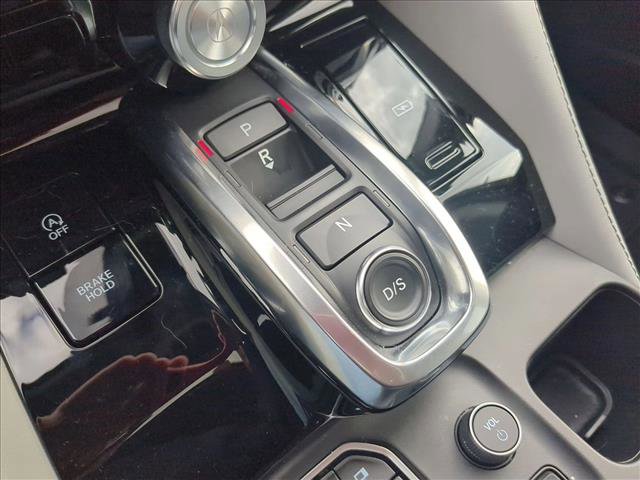 Used 2024 Acura MDX SH-AWD w/ Advance Package image 12