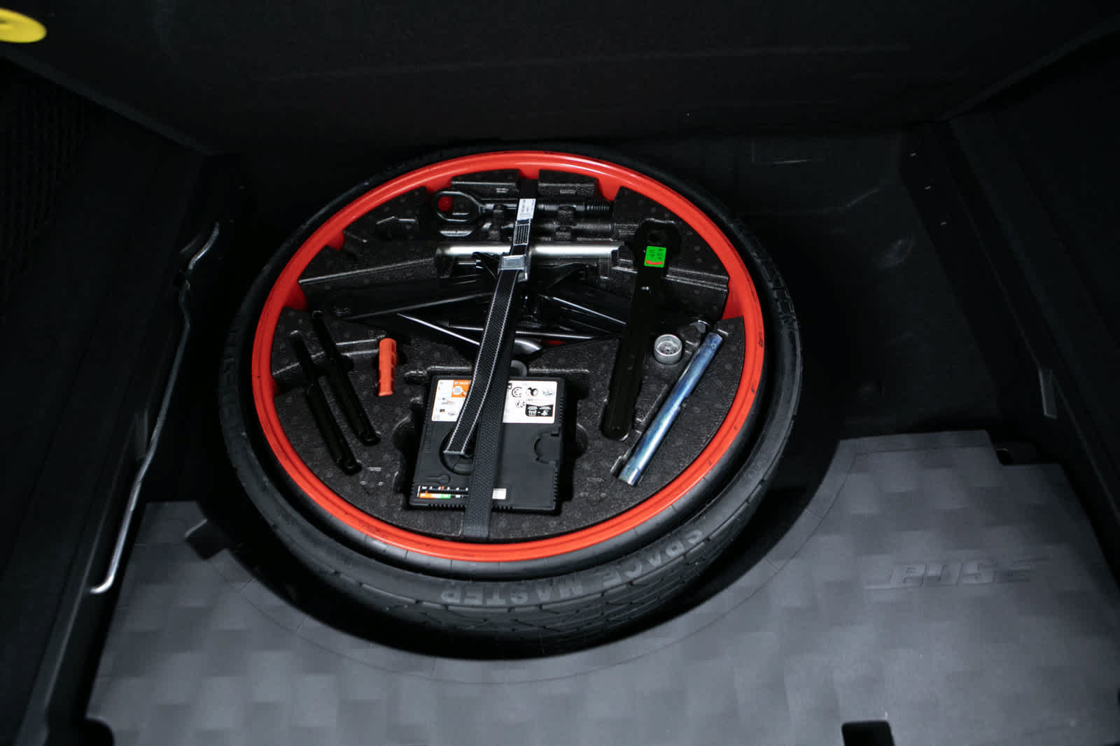 New 2026 Porsche Cayenne GTS AWD/4WD image 36
