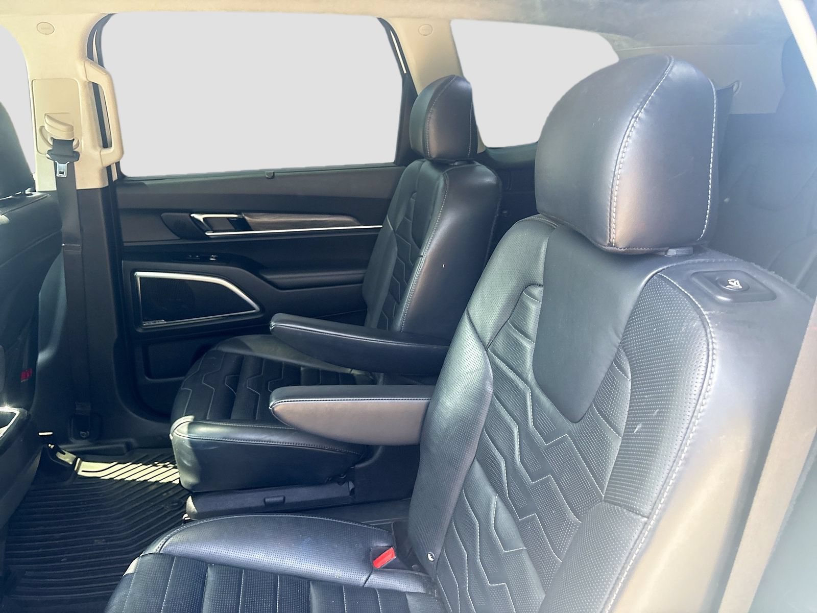 Used 2021 Kia Telluride SX w/ SX Prestige Package AWD/4WD image 26