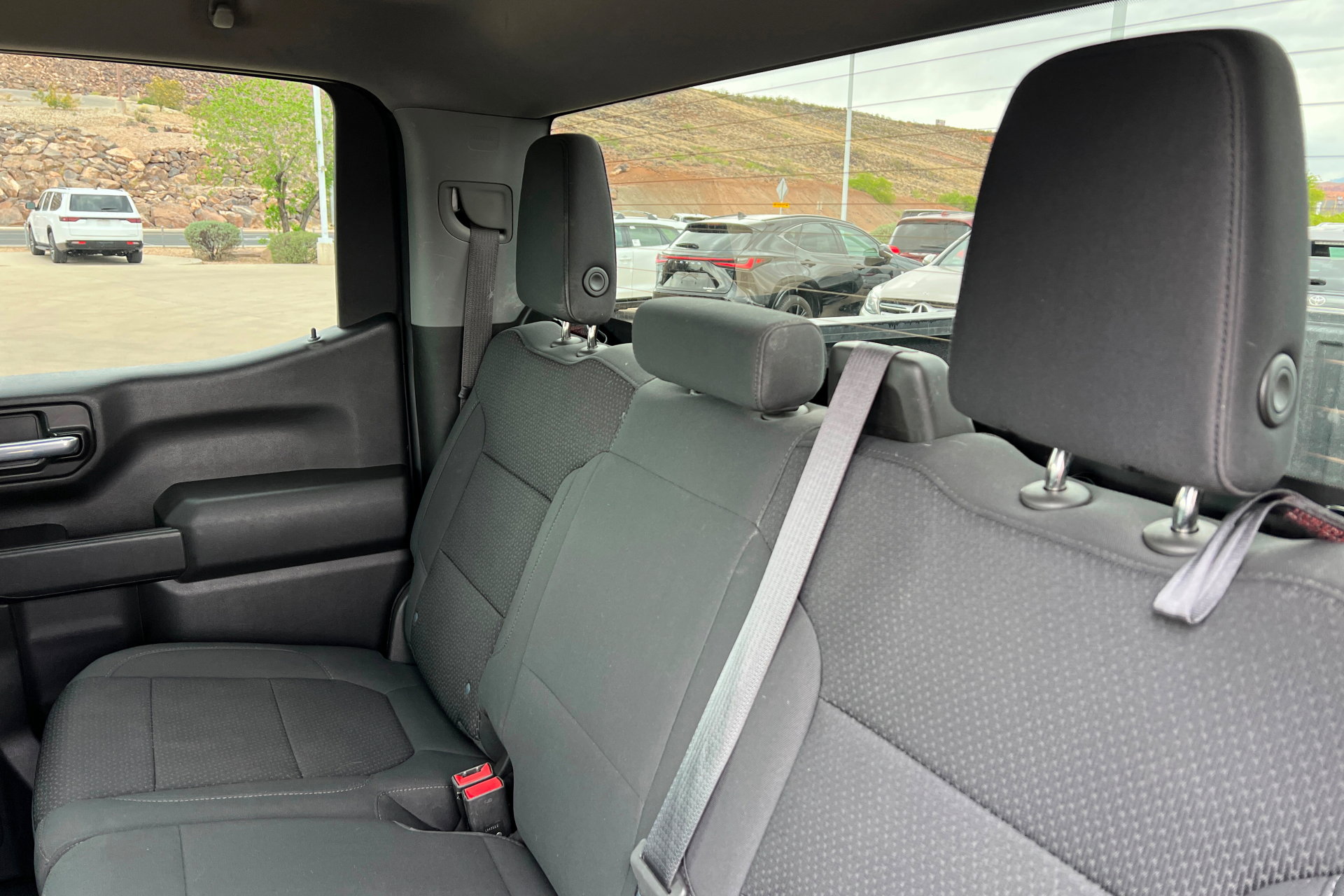 Used 2021 Chevrolet Silverado 1500 Custom Trail Boss w/ LPO, Dark Essentials Package image 21