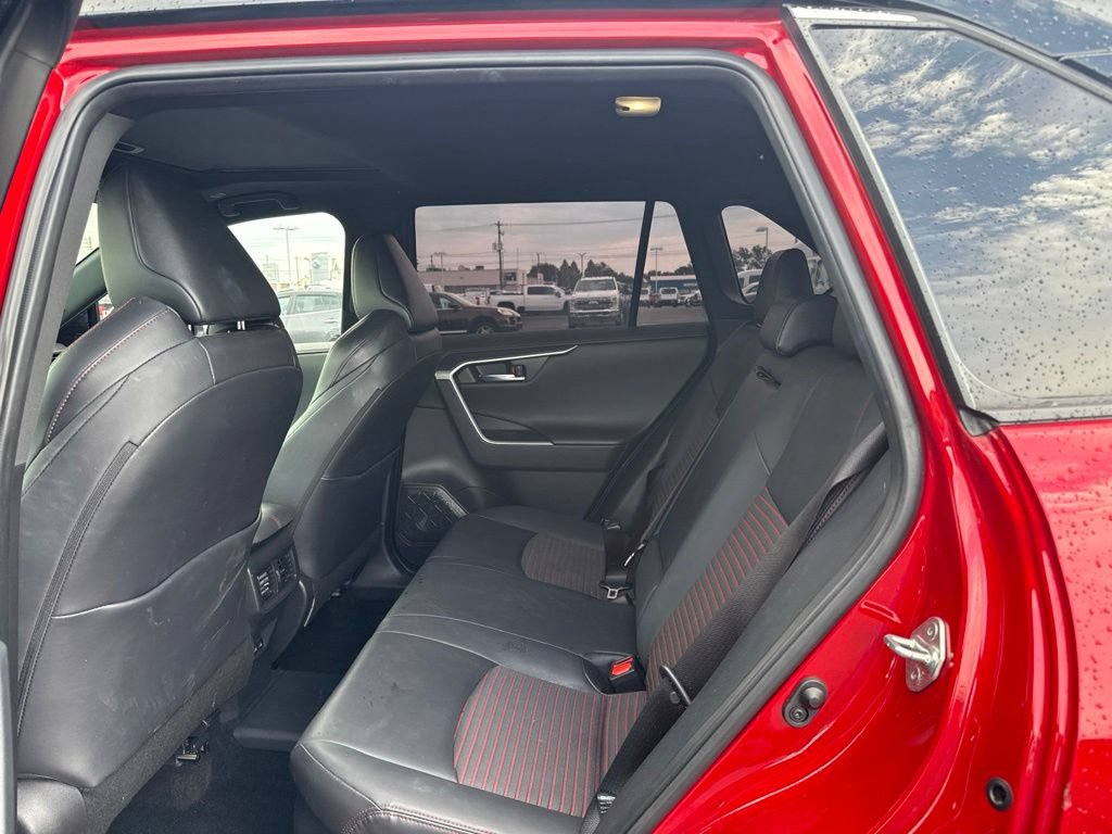 Used 2023 Toyota RAV4 XSE AWD/4WD image 6