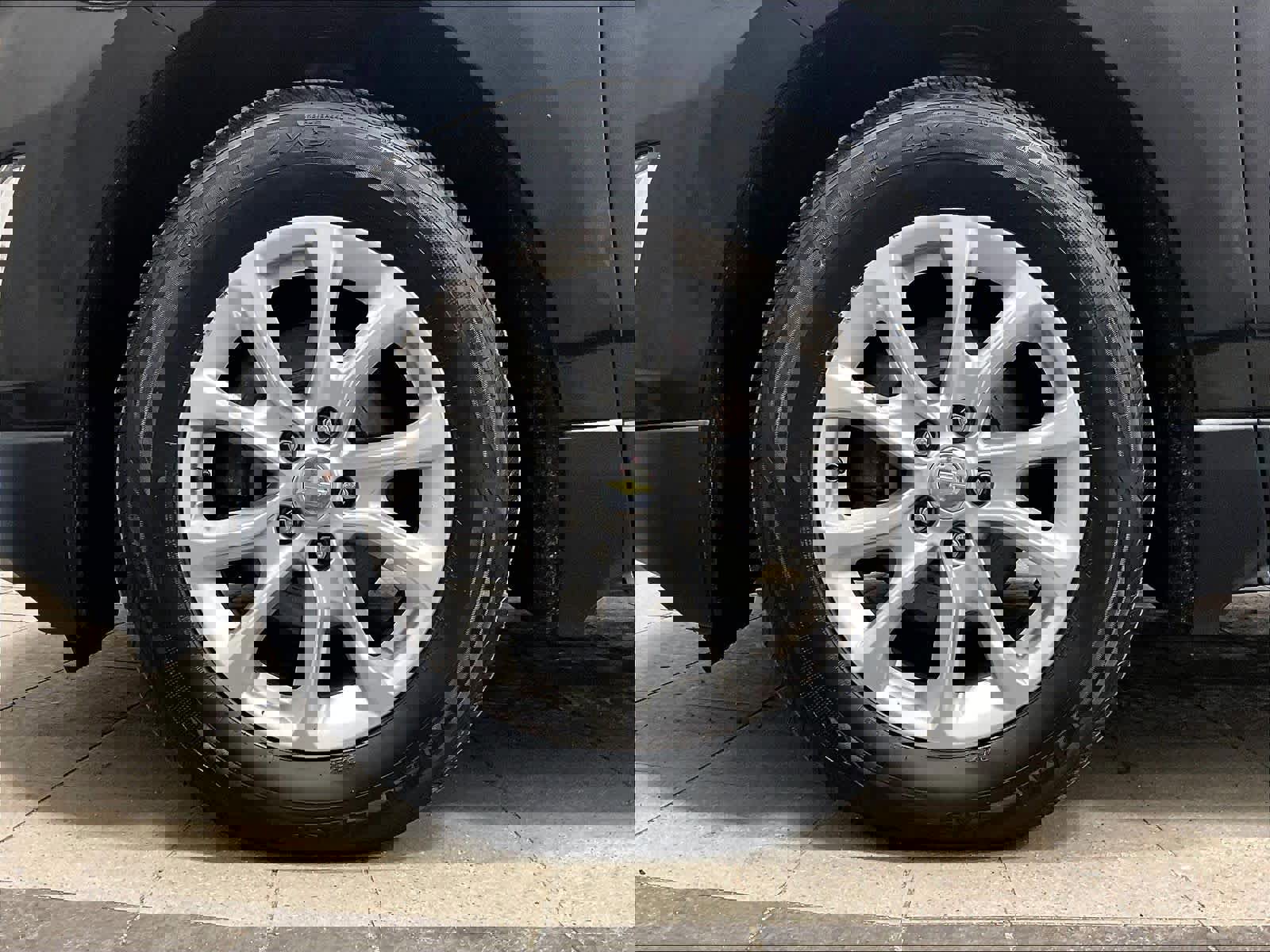 Used 2020 Chevrolet Equinox LT image 7