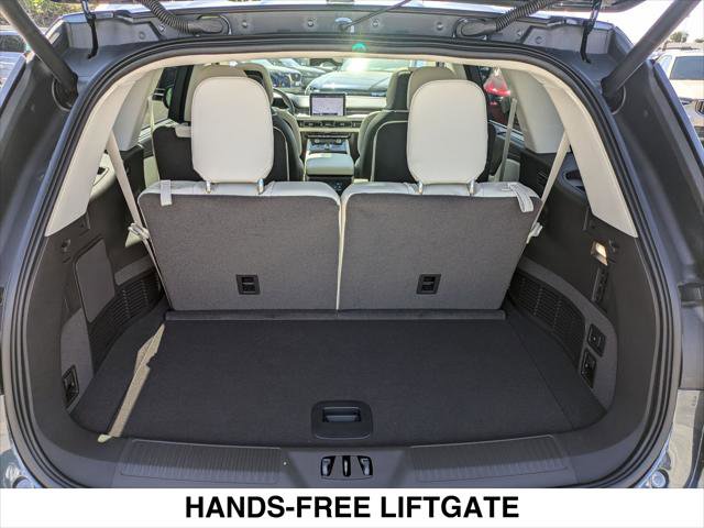 Used 2023 Lincoln Aviator Black Label w/ Dynamic Handling Package AWD/4WD image 27