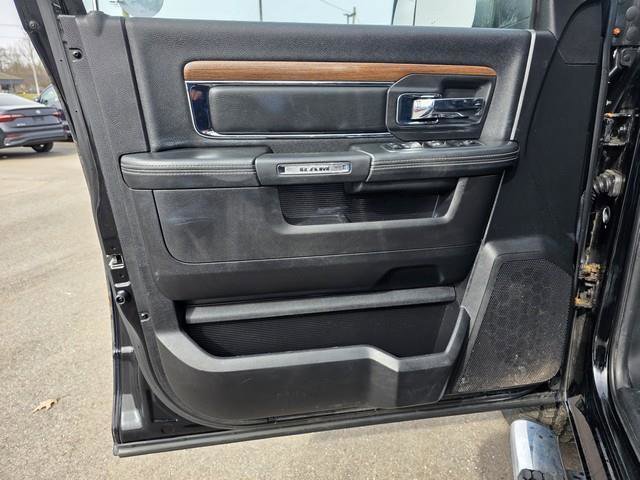 Used 2014 RAM 1500 Laramie w/ Convenience Group image 10
