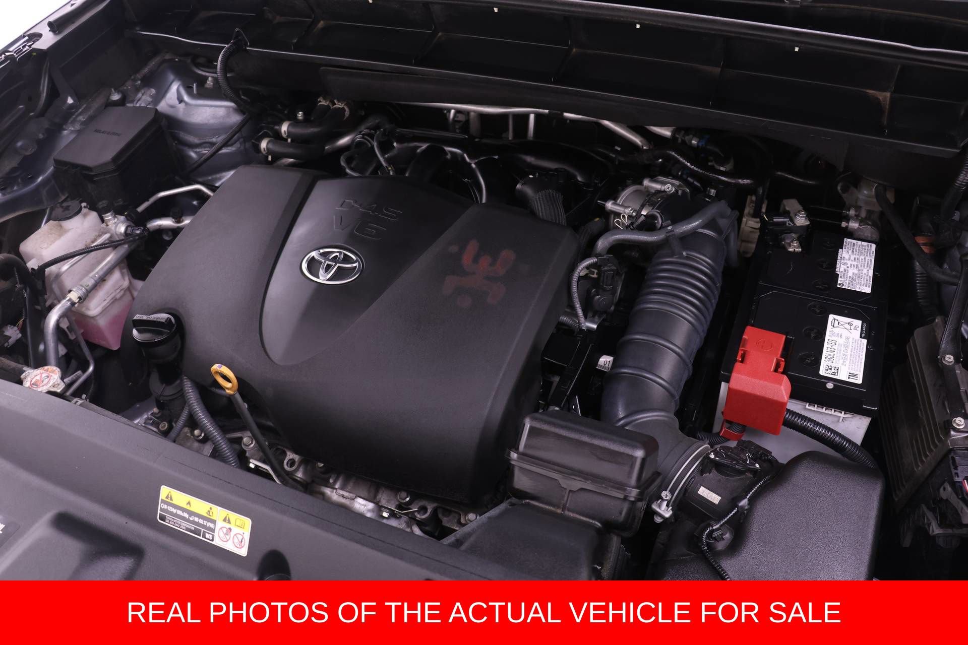 Used 2022 Toyota Highlander XLE image 17