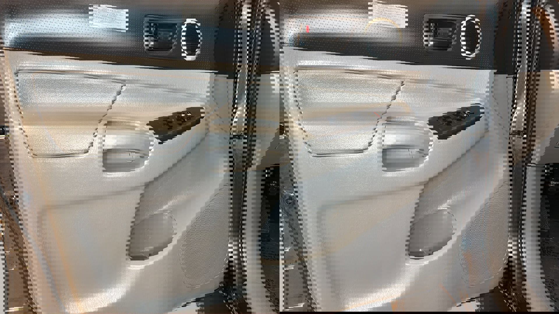 Used 2013 Toyota Tacoma PreRunner w/ TRD Off-Road Pkg RWD image 20