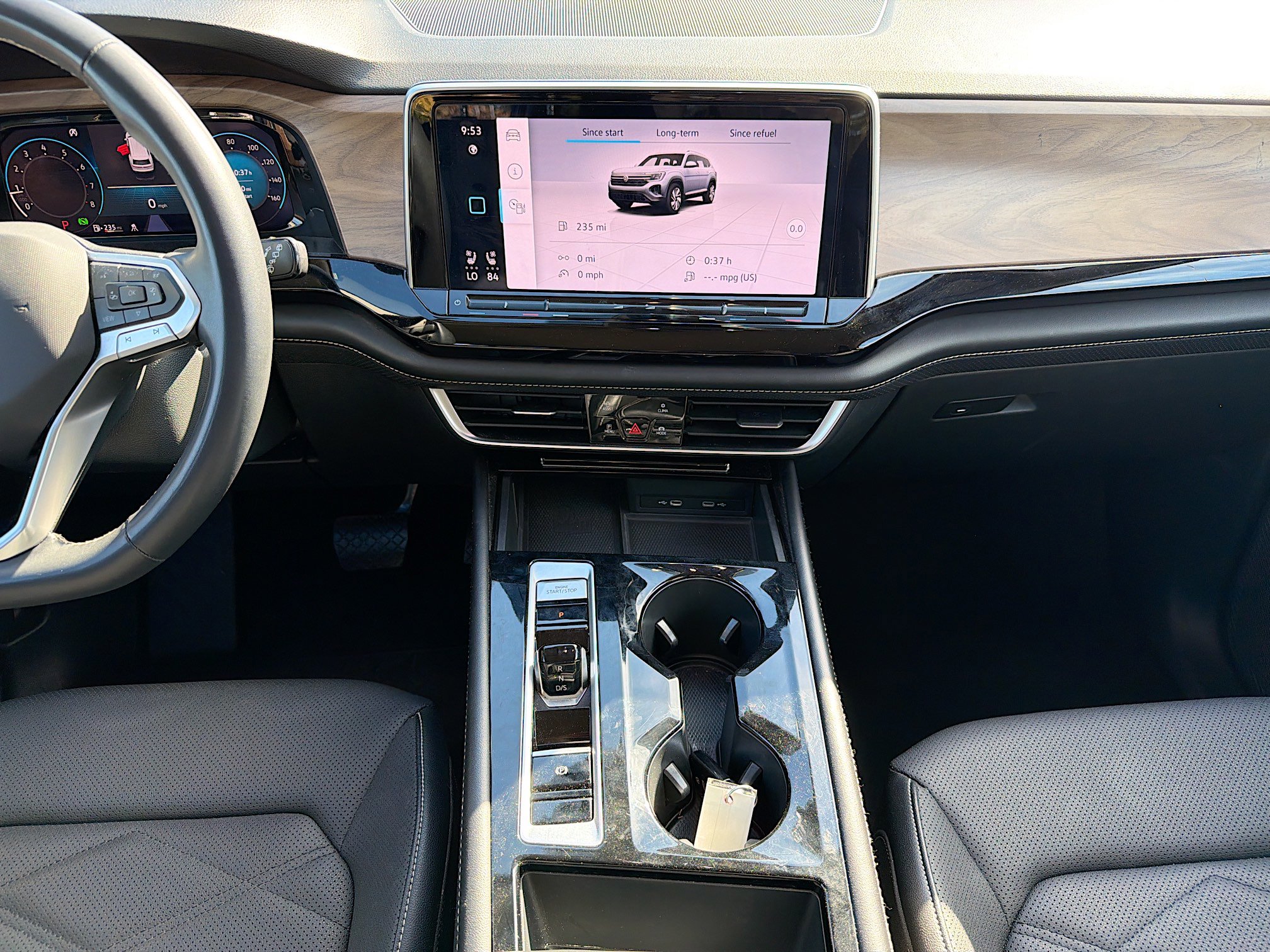 Used 2024 Volkswagen Atlas SE image 19