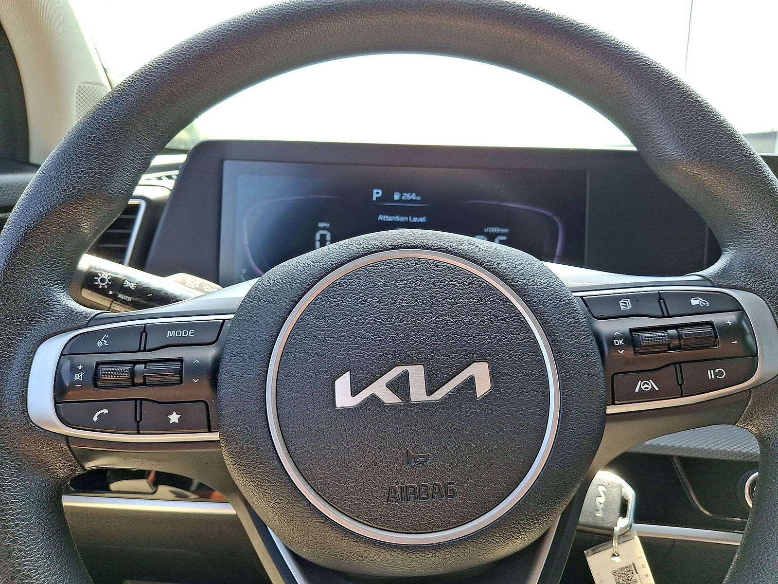 Used 2024 Kia Sportage LX FWD image 16