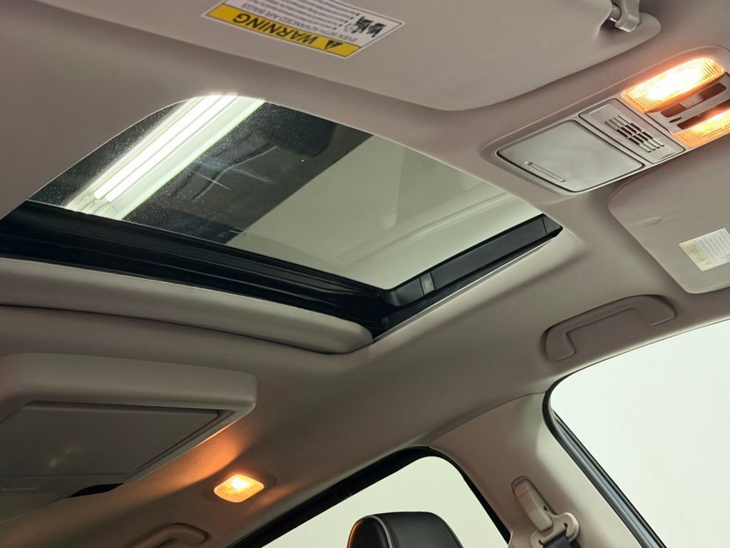 Used 2025 Honda Odyssey Touring image 26