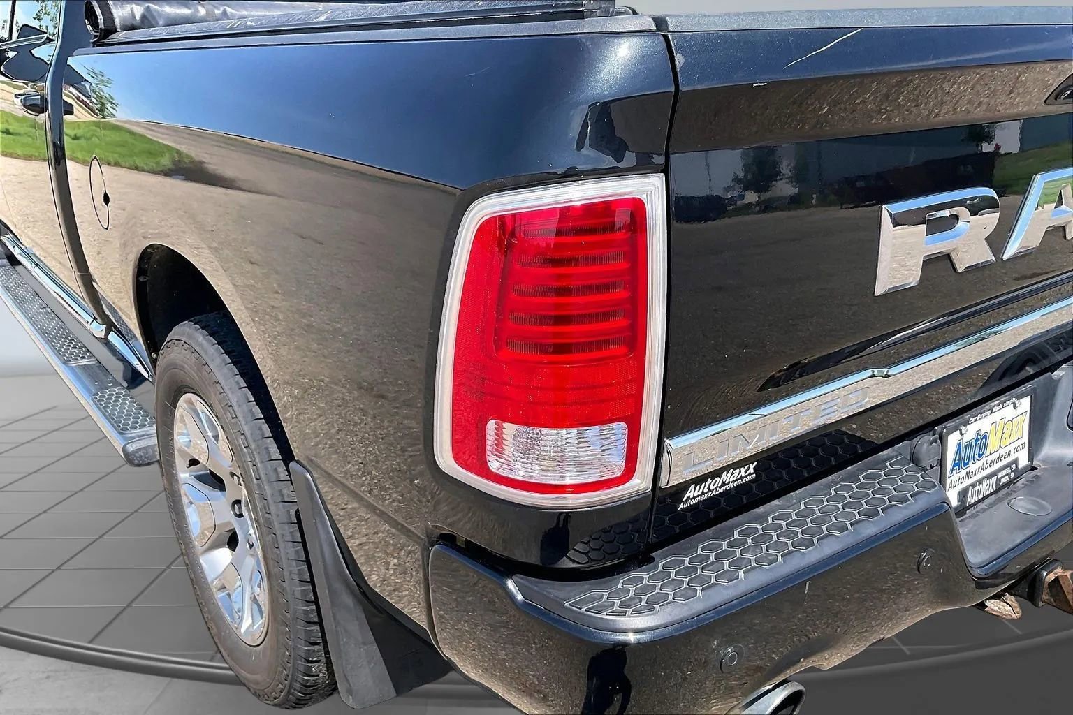 Used 2016 RAM 1500 Limited AWD/4WD image 28