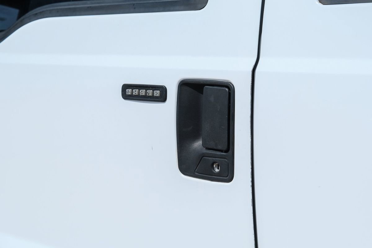 Used 2006 Ford F250 XLT image 29