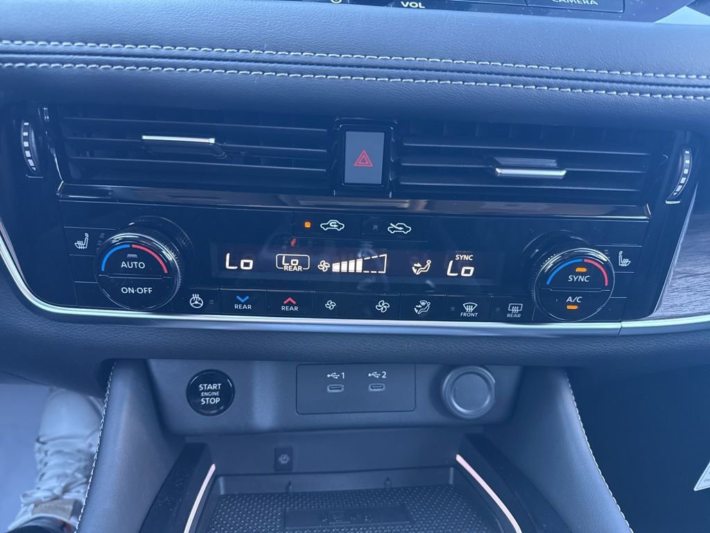 New 2026 Nissan Rogue Platinum w/ Platinum Premium Package image 15