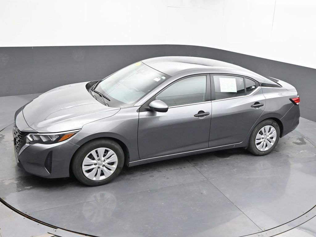 Used 2025 Nissan Sentra S FWD image 40