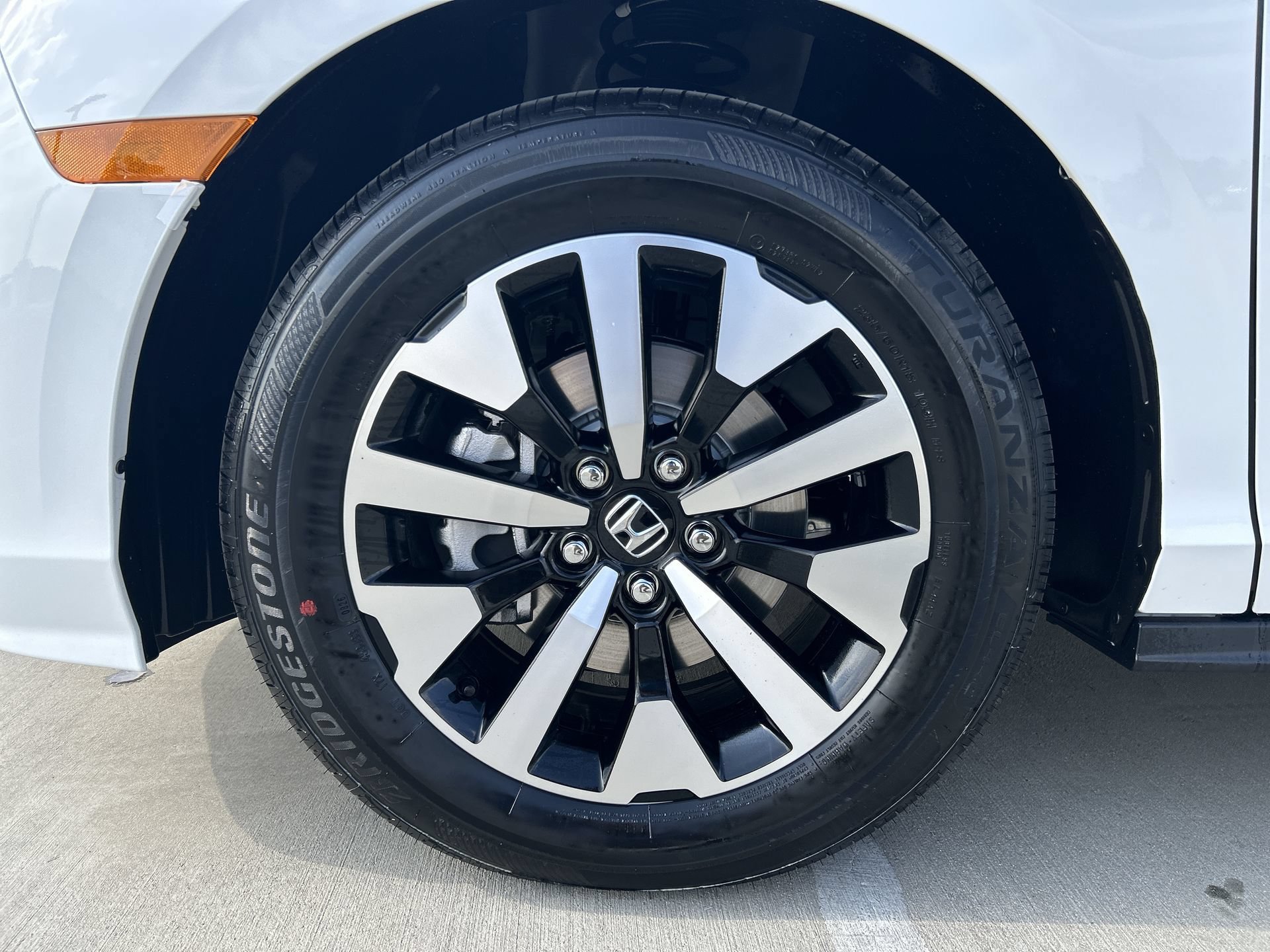 New 2026 Honda Odyssey EX-L image 19