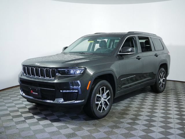 Certified 2024 Jeep Grand Cherokee L Limited AWD/4WD image 2