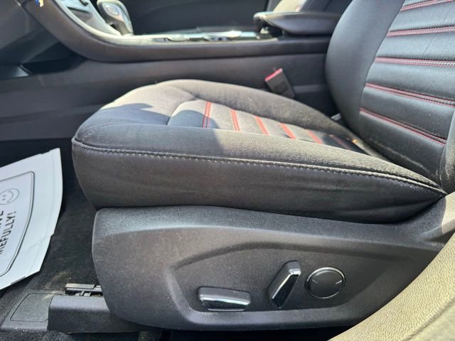 Used 2014 Ford Fusion SE w/ Equipment Group 201A image 22