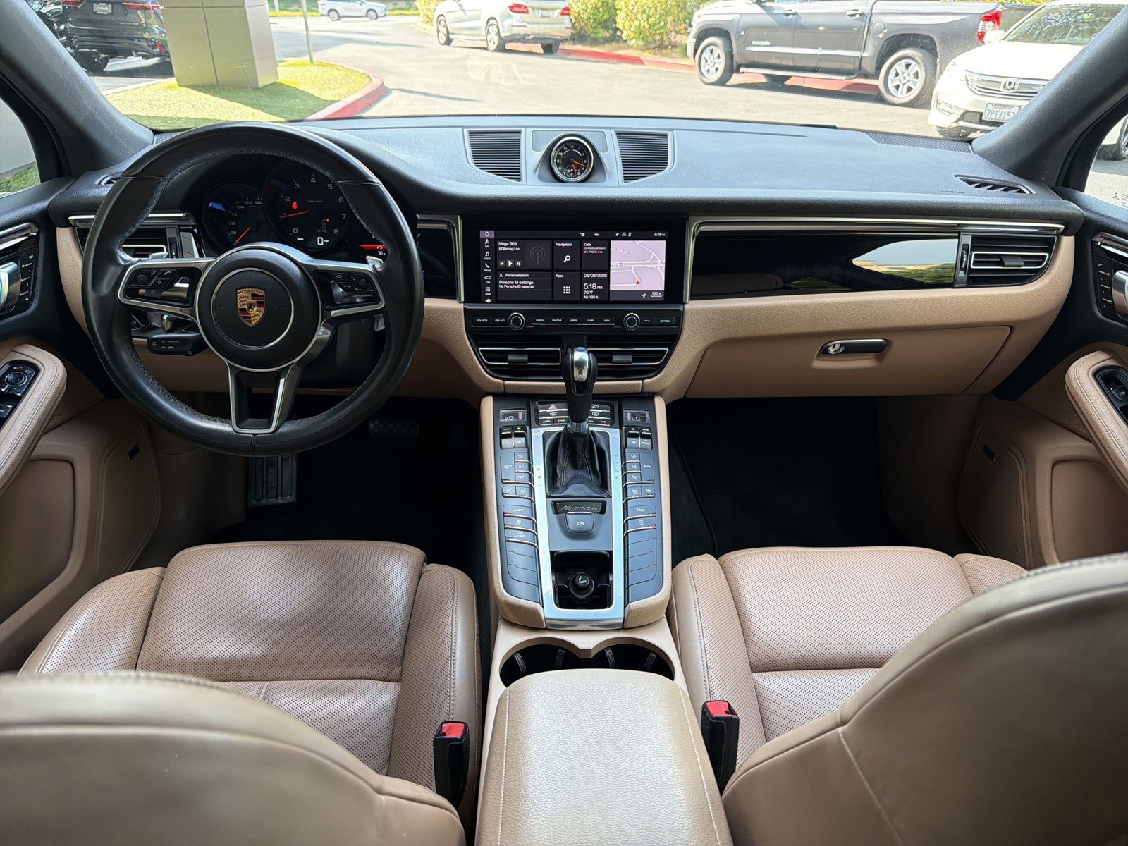 Used 2020 Porsche Macan AWD/4WD image 17