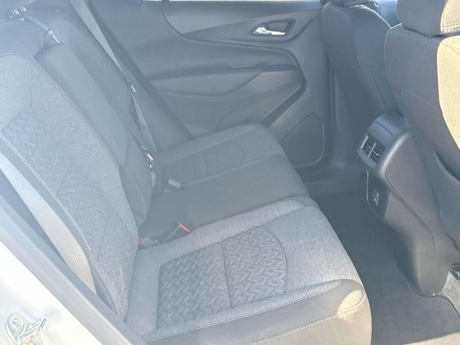 Used 2024 Chevrolet Equinox LT image 27