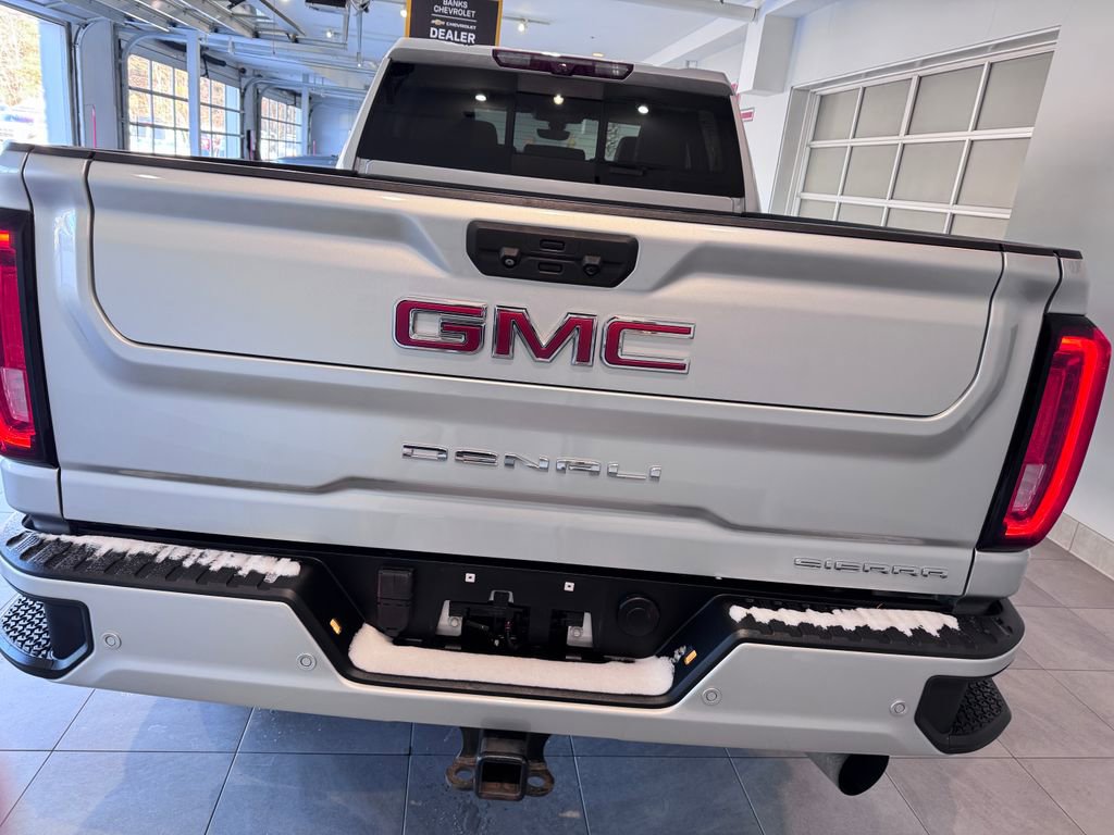 Used 2022 GMC Sierra 2500 Denali w/ Denali Ultimate Package image 7