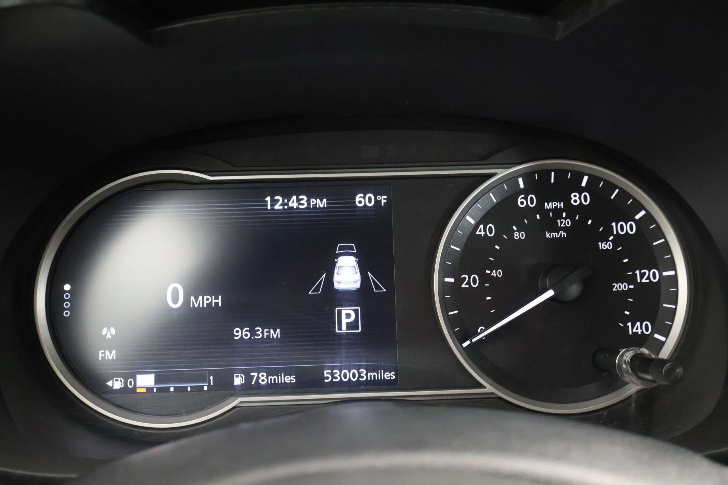 Used 2025 Nissan Versa SV FWD image 22