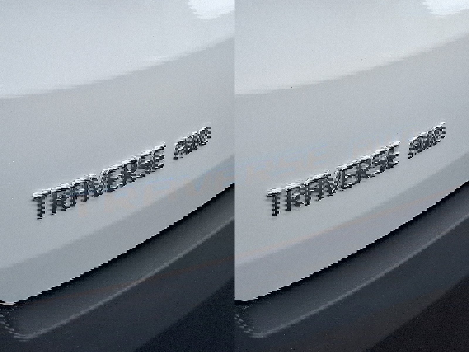 Used 2023 Chevrolet Traverse LT image 31