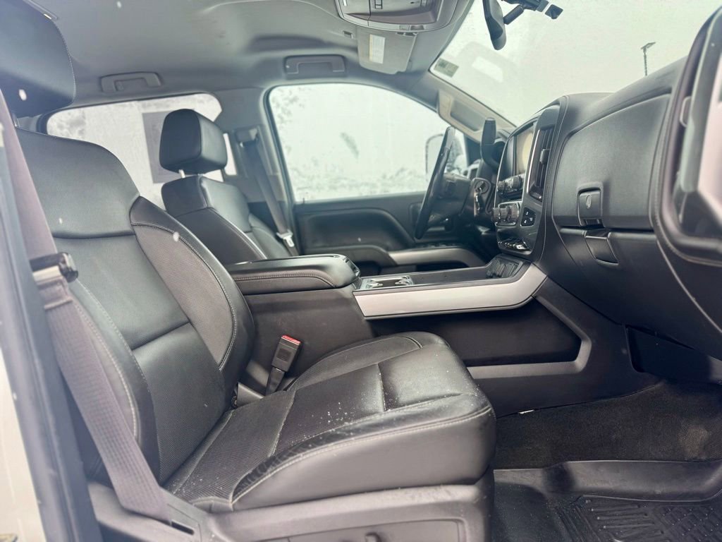 Used 2015 Chevrolet Silverado 2500 LTZ image 9